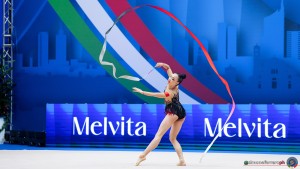 aa q wang zihan chn sfe03099 copia simone ferraro ph